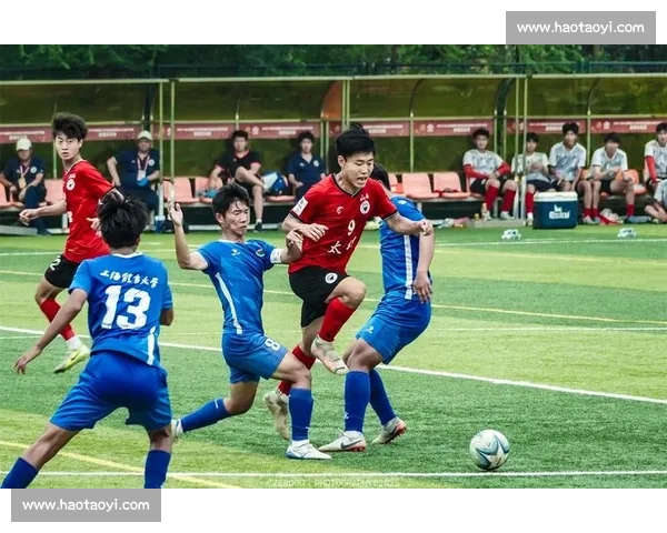 太原理工大学勇夺 2025 全国大学生足球联赛季军